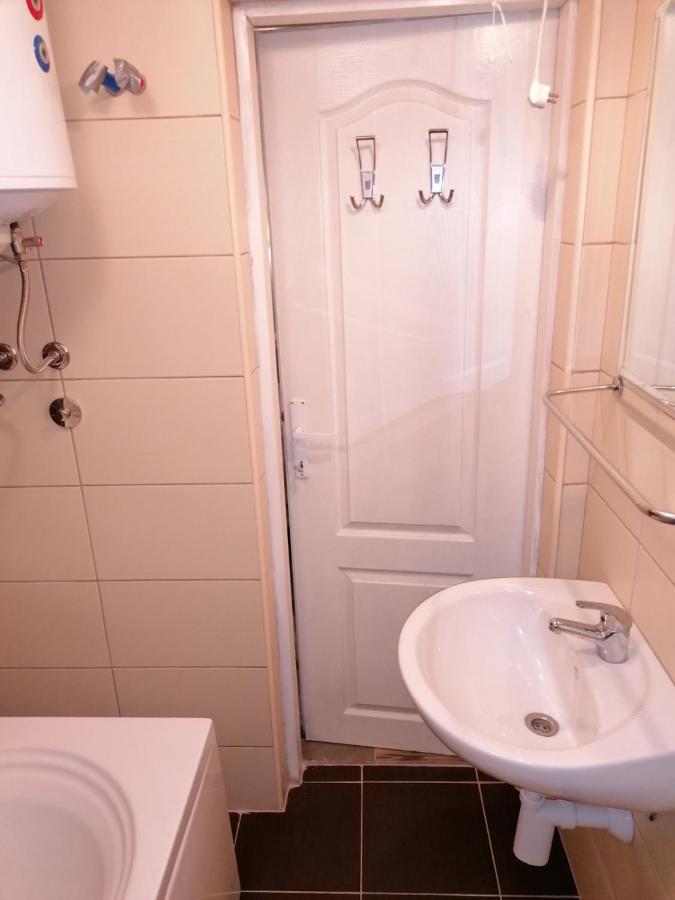 Apartman Dajak บันยาลูกา ภายนอก รูปภาพ