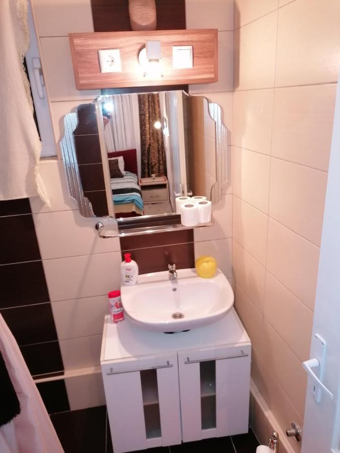Apartman Dajak บันยาลูกา ภายนอก รูปภาพ